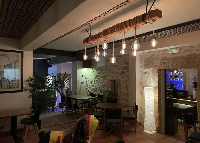 Petit Hotel C'an Mel