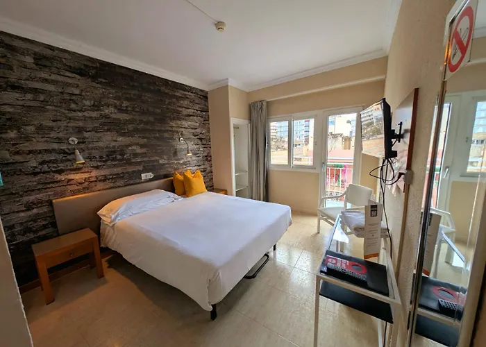 Hostal Mar Del Plata (Adults Only)